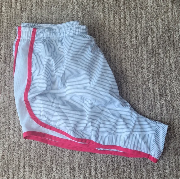 NIKE ATHLETIC SHORTS with LINER DRI FIT GYM RUN WHITE PINK MEDIUM - Picture 3 of 15